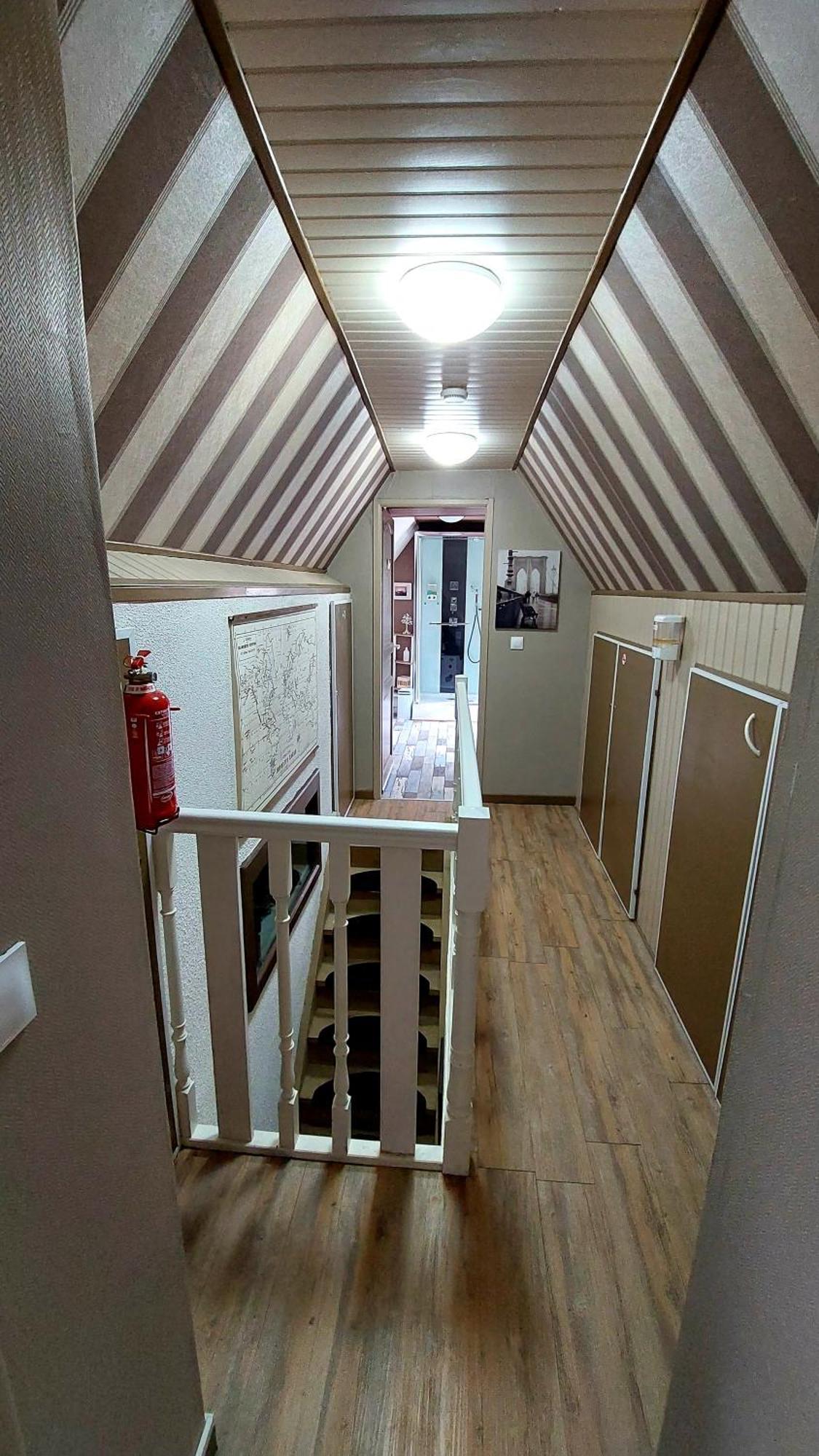 La Longère Des Nuits De Varenne Muchedent Chambre photo